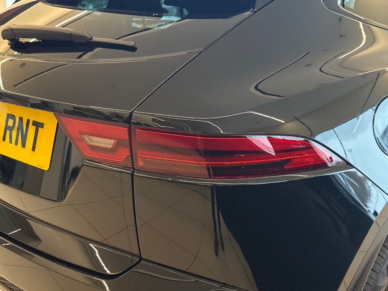 2024 (24) JAGUAR E-PACE 2.0 D200 R-Dynamic SE Black 5dr Auto 5116876