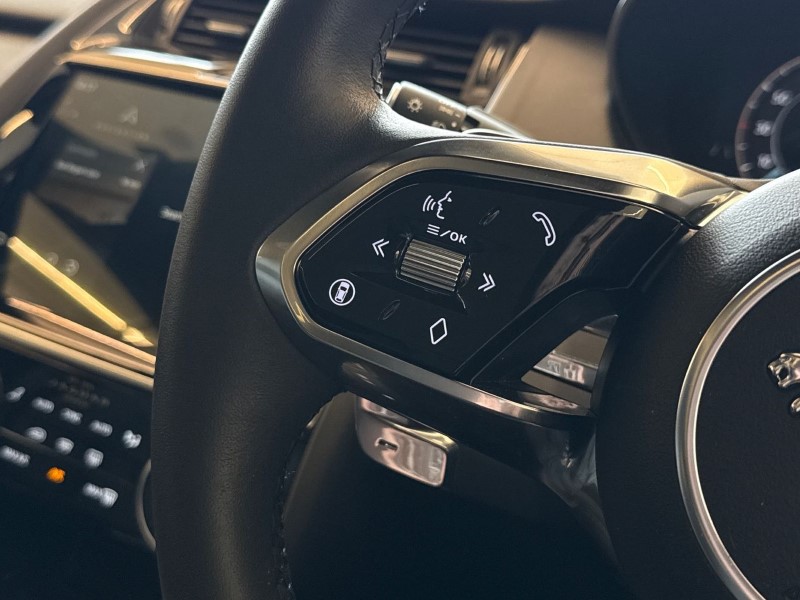 2024 (24) JAGUAR E-PACE 2.0 D200 R-Dynamic SE Black 5dr Auto 5116856