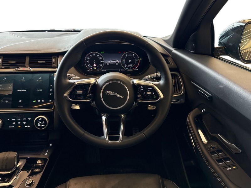 2024 (24) JAGUAR E-PACE 2.0 D200 R-Dynamic SE Black 5dr Auto 5116843