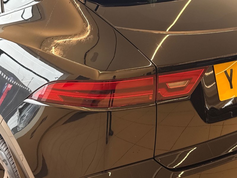 2024 (24) JAGUAR E-PACE 2.0 D200 R-Dynamic SE Black 5dr Auto 5116847