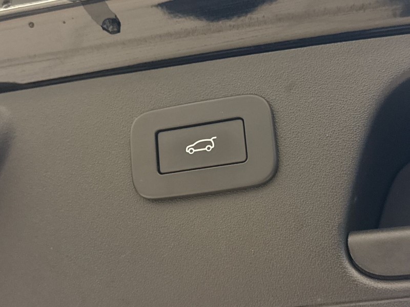 2024 (24) JAGUAR E-PACE 2.0 D200 R-Dynamic SE Black 5dr Auto 5116869