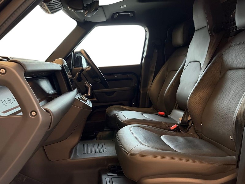 2024 (24) LAND ROVER COMMERCIAL DEFENDER 3.0 D350 Hard Top X-Dynamic HSE Auto [3 Seat] 5172927