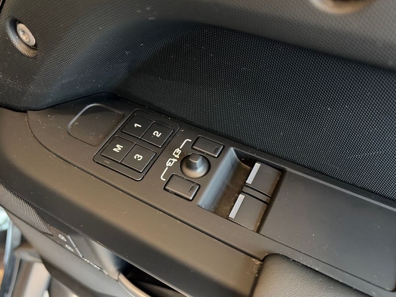 2024 (24) LAND ROVER COMMERCIAL DEFENDER 3.0 D350 Hard Top X-Dynamic HSE Auto [3 Seat] 5172948