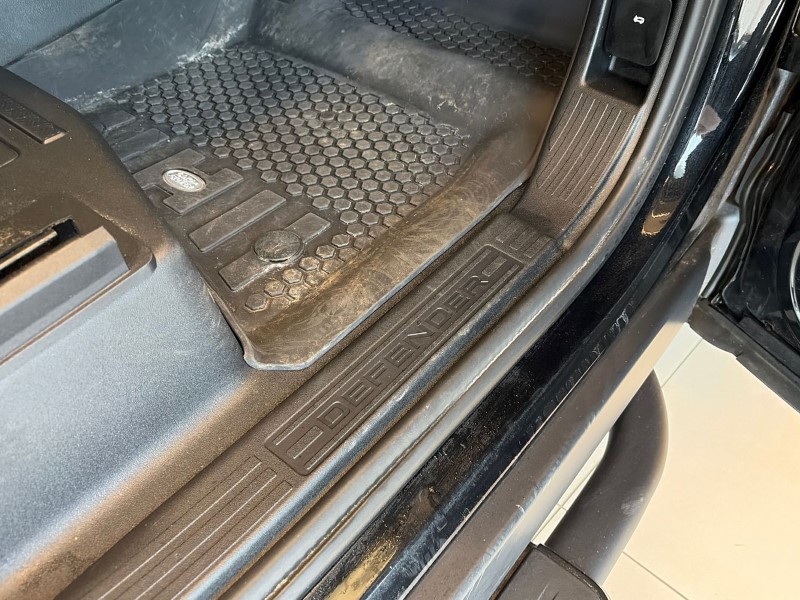 2024 (24) LAND ROVER COMMERCIAL DEFENDER 3.0 D350 Hard Top X-Dynamic HSE Auto [3 Seat] 5172965