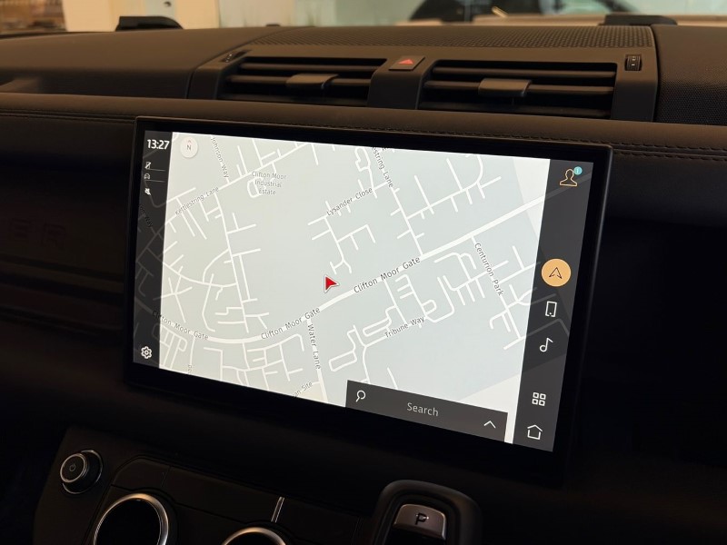 2024 (24) LAND ROVER COMMERCIAL DEFENDER 3.0 D350 Hard Top X-Dynamic HSE Auto [3 Seat] 5172935