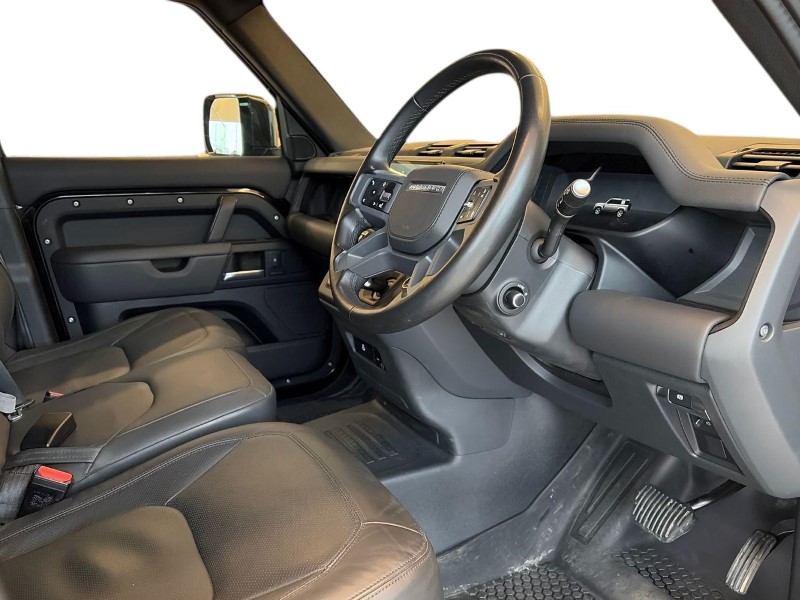 2024 (24) LAND ROVER COMMERCIAL DEFENDER 3.0 D350 Hard Top X-Dynamic HSE Auto [3 Seat] 5172933
