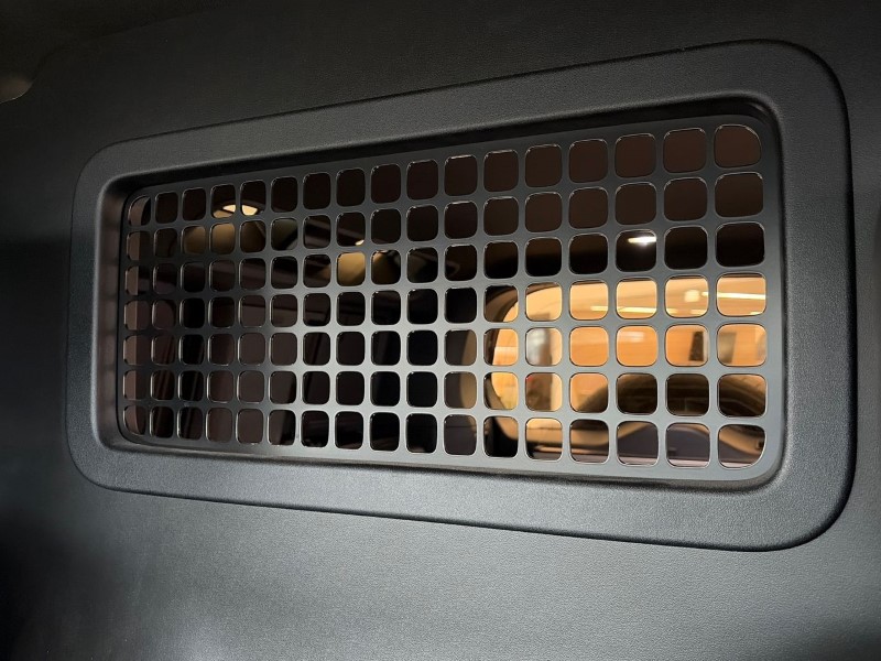 2024 (24) LAND ROVER COMMERCIAL DEFENDER 3.0 D350 Hard Top X-Dynamic HSE Auto [3 Seat] 5172942