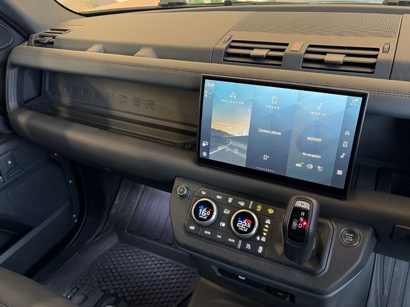 2024 (24) LAND ROVER COMMERCIAL DEFENDER 3.0 D350 Hard Top X-Dynamic HSE Auto [3 Seat] 5172962