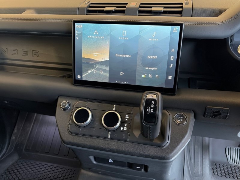 2024 (24) LAND ROVER COMMERCIAL DEFENDER 3.0 D350 Hard Top X-Dynamic HSE Auto [3 Seat] 5172938