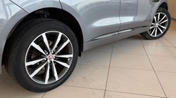 2022 (71) JAGUAR F-PACE 2.0 P400e R-Dynamic SE 5dr Auto AWD 5106936