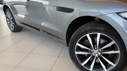 2022 (71) JAGUAR F-PACE 2.0 P400e R-Dynamic SE 5dr Auto AWD 5106932
