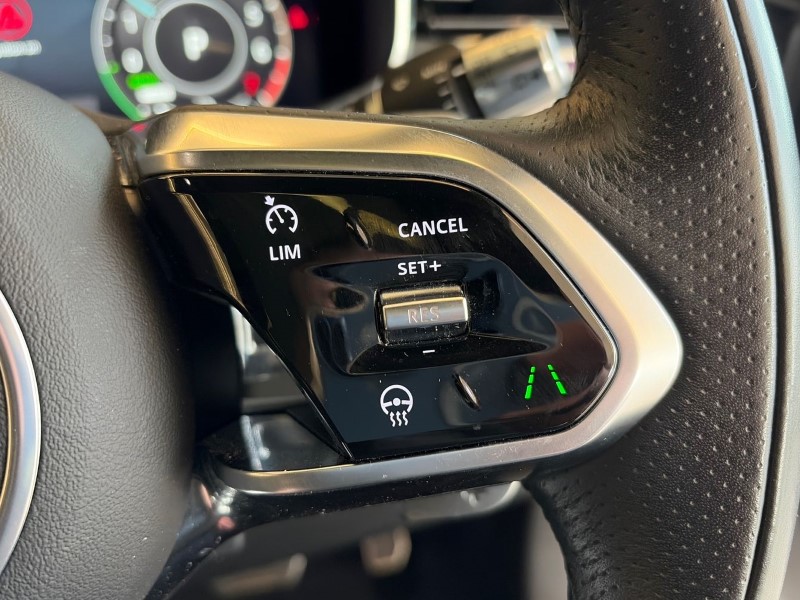 2022 (71) JAGUAR F-PACE 2.0 P400e R-Dynamic SE 5dr Auto AWD 5106914