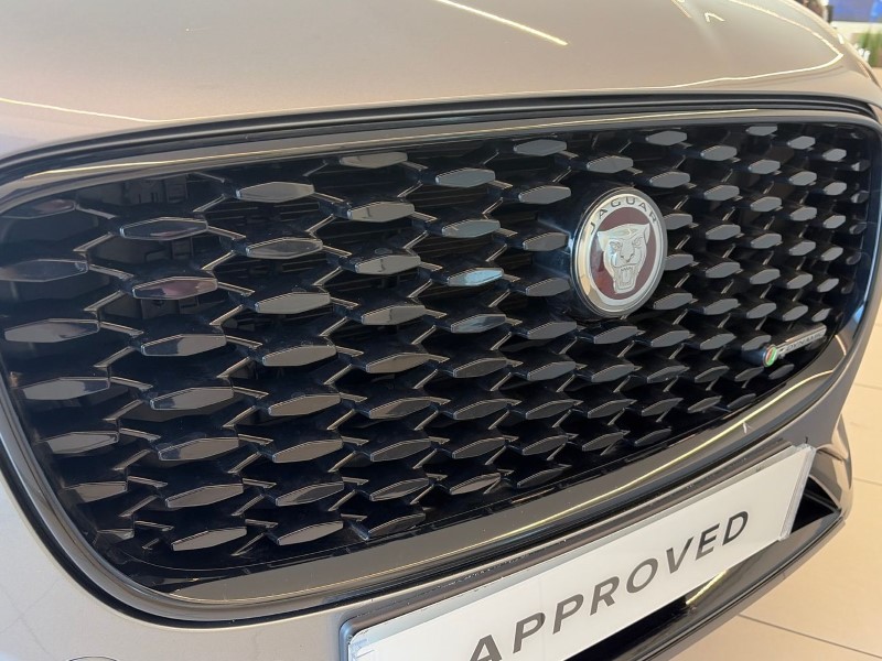 2022 (71) JAGUAR F-PACE 2.0 P400e R-Dynamic SE 5dr Auto AWD 5106931