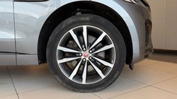 2022 (71) JAGUAR F-PACE 2.0 P400e R-Dynamic SE 5dr Auto AWD 5106893