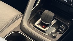 2023 (72) JAGUAR E-PACE 1.5 P300e R-Dynamic SE 5dr Auto 5093510
