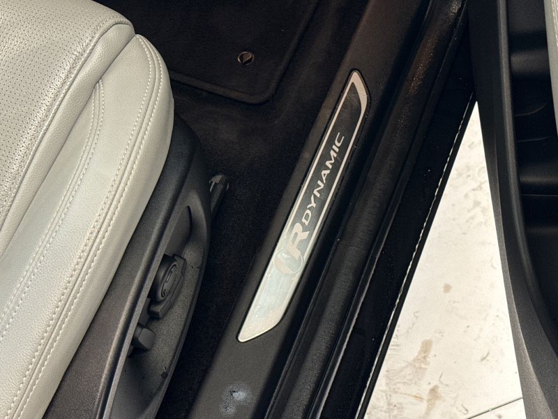 2023 (72) JAGUAR E-PACE 1.5 P300e R-Dynamic SE 5dr Auto 5093533