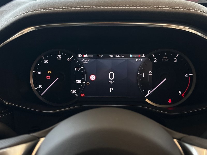 2022 (22) JAGUAR F-PACE 2.0 D200 R-Dynamic S 5dr Auto AWD 5110586