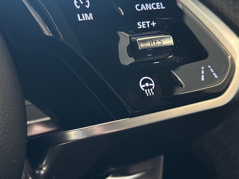 2022 (22) JAGUAR F-PACE 2.0 D200 R-Dynamic S 5dr Auto AWD 5110597