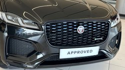 2022 (22) JAGUAR F-PACE 2.0 D200 R-Dynamic S 5dr Auto AWD 5110613