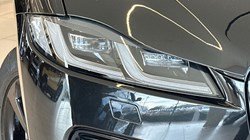 2022 (22) JAGUAR F-PACE 2.0 D200 R-Dynamic S 5dr Auto AWD 5110587