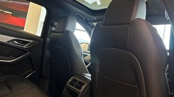 2022 (22) JAGUAR F-PACE 2.0 D200 R-Dynamic S 5dr Auto AWD 5110591