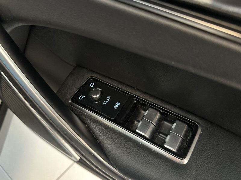 2022 (22) JAGUAR F-PACE 2.0 D200 R-Dynamic S 5dr Auto AWD 5110593