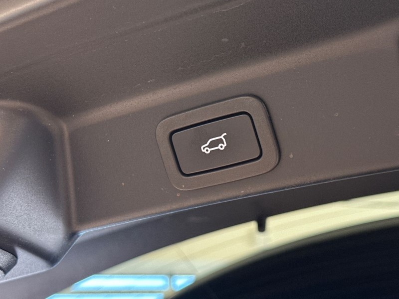 2022 (22) JAGUAR F-PACE 2.0 D200 R-Dynamic S 5dr Auto AWD 5110610