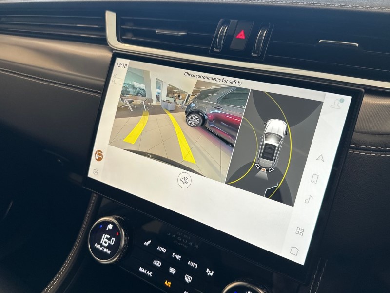 2022 (22) JAGUAR F-PACE 2.0 D200 R-Dynamic S 5dr Auto AWD 5110582