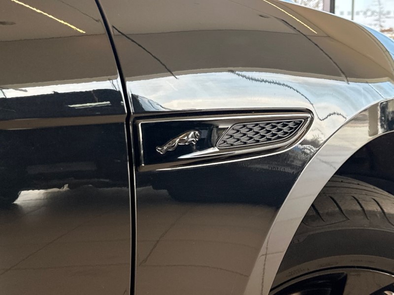 2022 (22) JAGUAR F-PACE 2.0 D200 R-Dynamic S 5dr Auto AWD 5110590