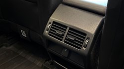 2021 (70) LAND ROVER DISCOVERY SPORT 2.0 D200 R-Dynamic SE 5dr Auto 5106965