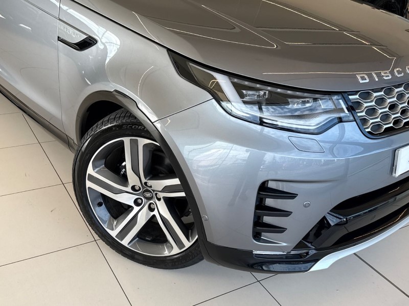 2024 (74) LAND ROVER DISCOVERY 3.0 D300 Metropolitan Edition 5dr Auto 5127470