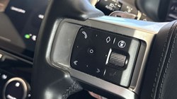 2024 (74) LAND ROVER DISCOVERY 3.0 D300 Metropolitan Edition 5dr Auto 5127456