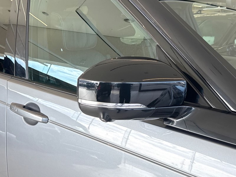 2024 (74) LAND ROVER DISCOVERY 3.0 D300 Metropolitan Edition 5dr Auto 5127478