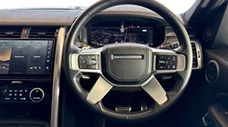 2024 (74) LAND ROVER DISCOVERY 3.0 D300 Metropolitan Edition 5dr Auto 5127443