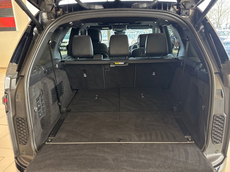 2024 (74) LAND ROVER DISCOVERY 3.0 D300 Metropolitan Edition 5dr Auto 5127438