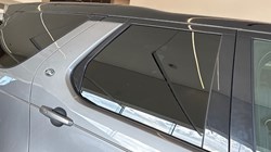 2024 (74) LAND ROVER DISCOVERY 3.0 D300 Metropolitan Edition 5dr Auto 5127479