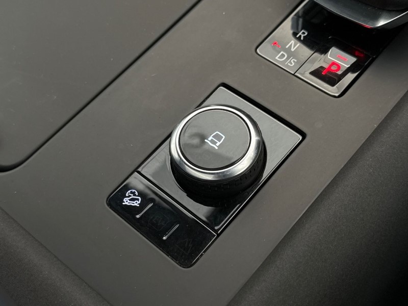 2024 (74) LAND ROVER DISCOVERY 3.0 D300 Metropolitan Edition 5dr Auto 5127464