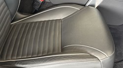 2024 (74) LAND ROVER DISCOVERY 3.0 D300 Metropolitan Edition 5dr Auto 5127453