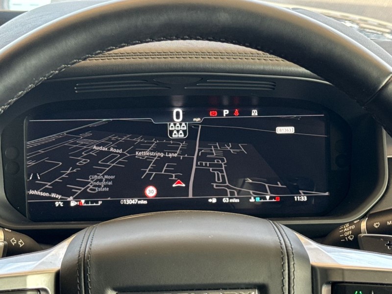 2024 (74) LAND ROVER DISCOVERY 3.0 D300 Metropolitan Edition 5dr Auto 5127444