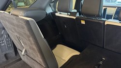 2023 (73) LAND ROVER DISCOVERY 3.0 D300 Dynamic HSE 5dr Auto 5130614