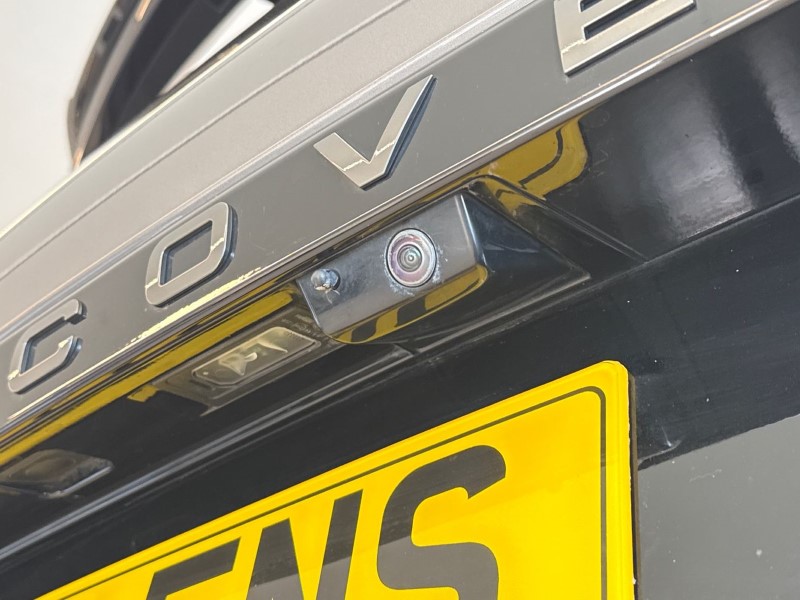 2023 (73) LAND ROVER DISCOVERY 3.0 D300 Dynamic HSE 5dr Auto 5130603