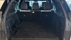 2023 (73) LAND ROVER DISCOVERY 3.0 D300 Dynamic HSE 5dr Auto 5130574