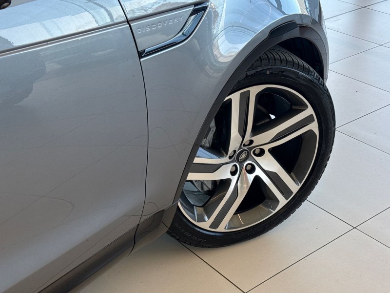 2023 (73) LAND ROVER DISCOVERY 3.0 D300 Dynamic HSE 5dr Auto 5130611