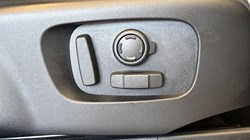 2023 (73) LAND ROVER DISCOVERY 3.0 D300 Dynamic HSE 5dr Auto 5130588