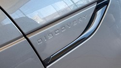 2023 (73) LAND ROVER DISCOVERY 3.0 D300 Dynamic HSE 5dr Auto 5130584