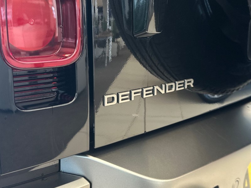 2024 (74) LAND ROVER COMMERCIAL DEFENDER 3.0 D250 Hard Top X-Dynamic HSE Auto [3 Seat] 5099941