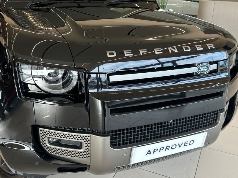 2024 (74) LAND ROVER COMMERCIAL DEFENDER 3.0 D250 Hard Top X-Dynamic HSE Auto [3 Seat] 5099938