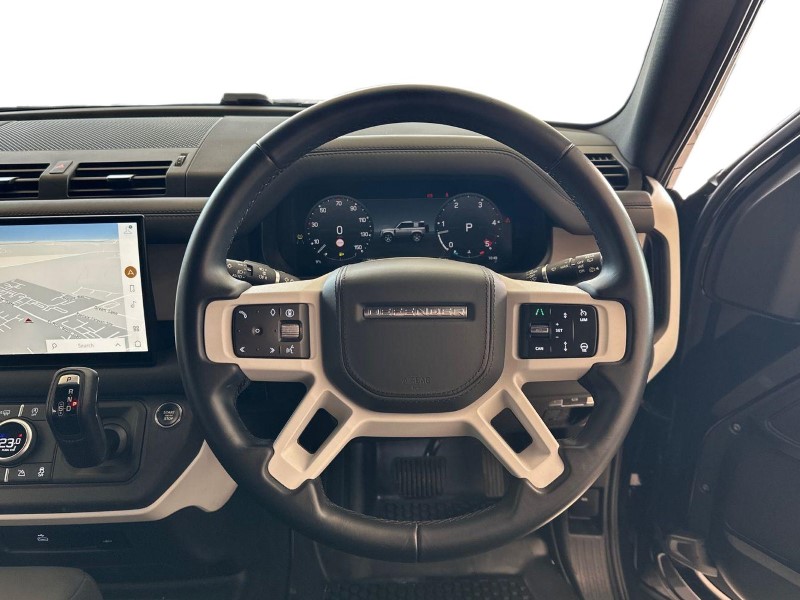 2024 (74) LAND ROVER COMMERCIAL DEFENDER 3.0 D250 Hard Top X-Dynamic HSE Auto [3 Seat] 5099912