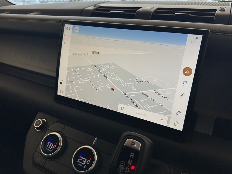 2024 (74) LAND ROVER COMMERCIAL DEFENDER 3.0 D250 Hard Top X-Dynamic HSE Auto [3 Seat] 5099908