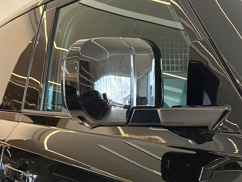 2024 (74) LAND ROVER COMMERCIAL DEFENDER 3.0 D250 Hard Top X-Dynamic HSE Auto [3 Seat] 5099945